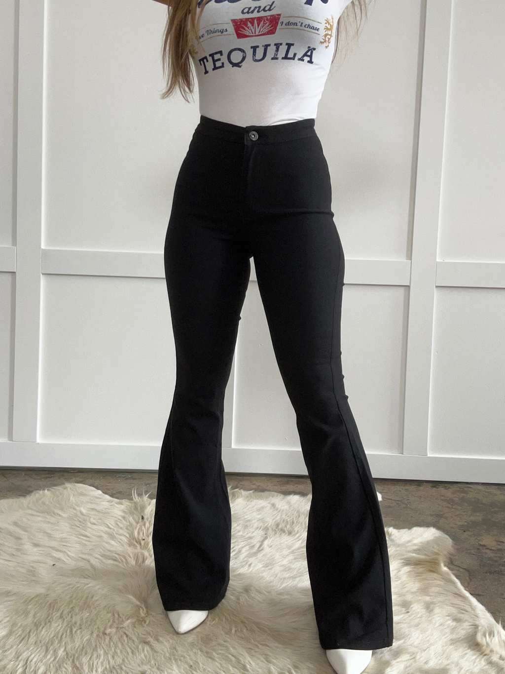 Fiona High Waisted Bell Bottom Flare Jeans - Black
