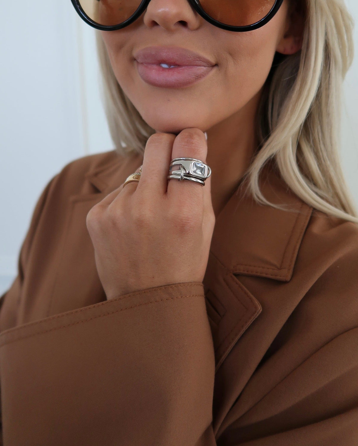 VICTORIA RING