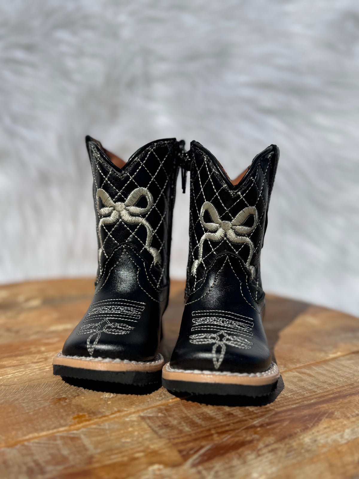 Black Bow Tanner Mark Boots