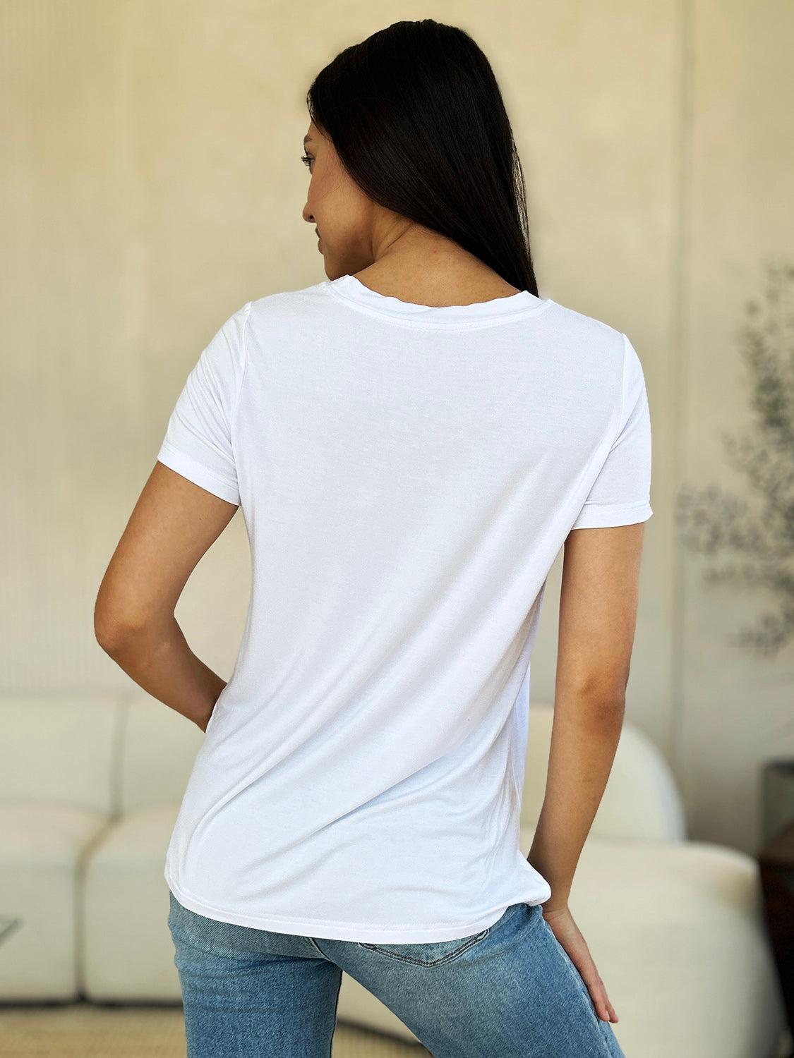 Renee Round Neck Short Sleeve T-Shirt