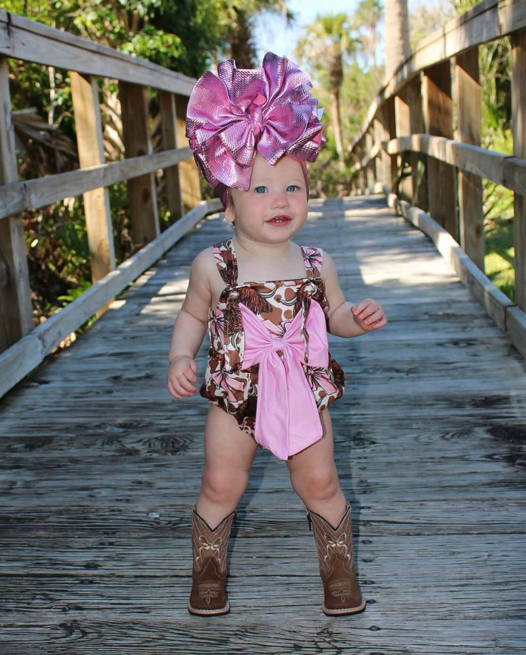 Cowgirl Bow Bubble