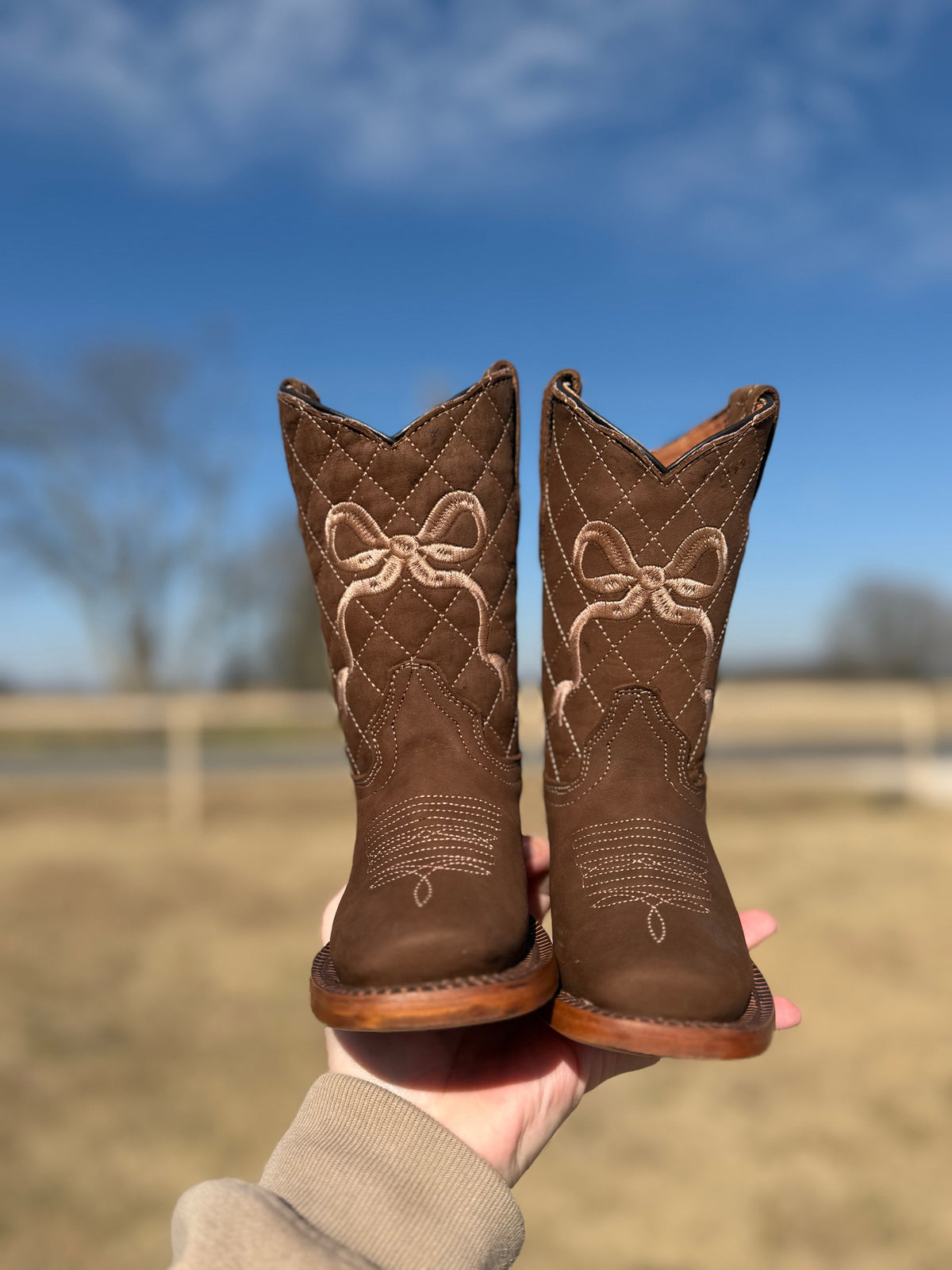 Brown Bow Tanner Mark Boots