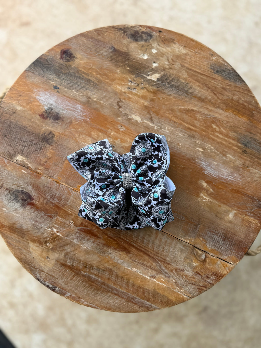 Printed 7.5 inch bedazzled hair bows