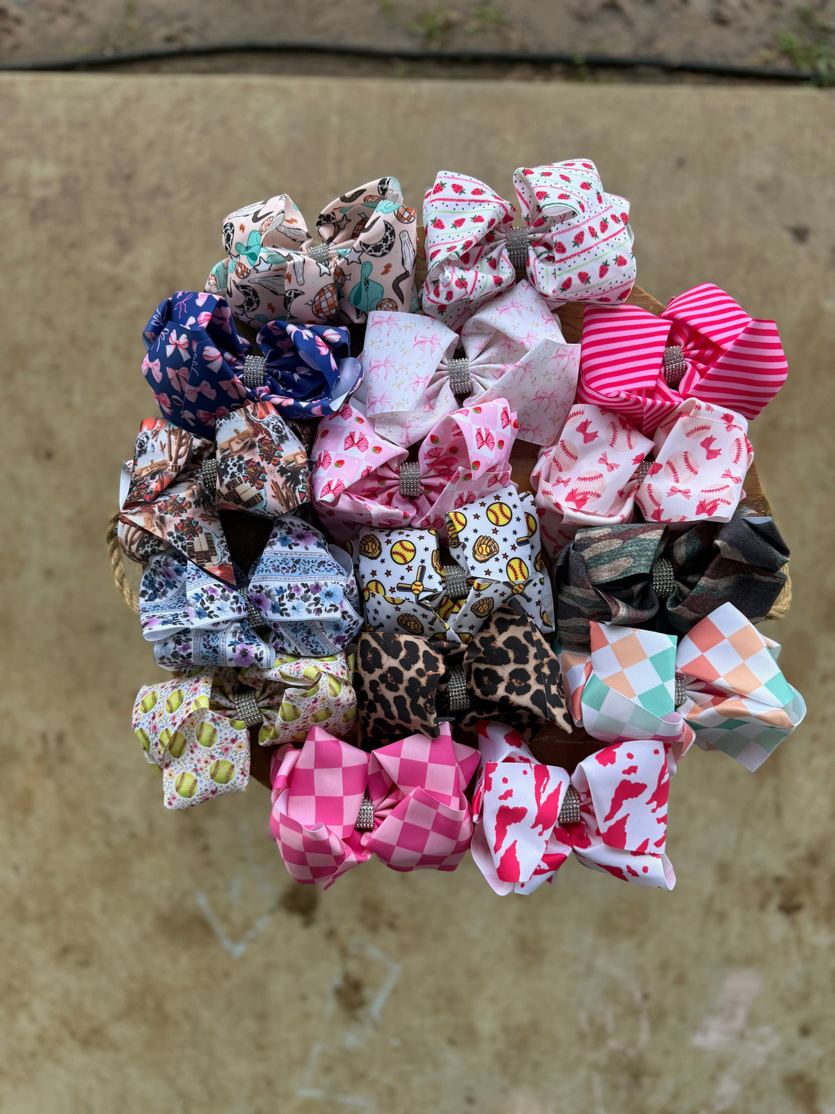 Printed 7.5 inch bedazzled hair bows