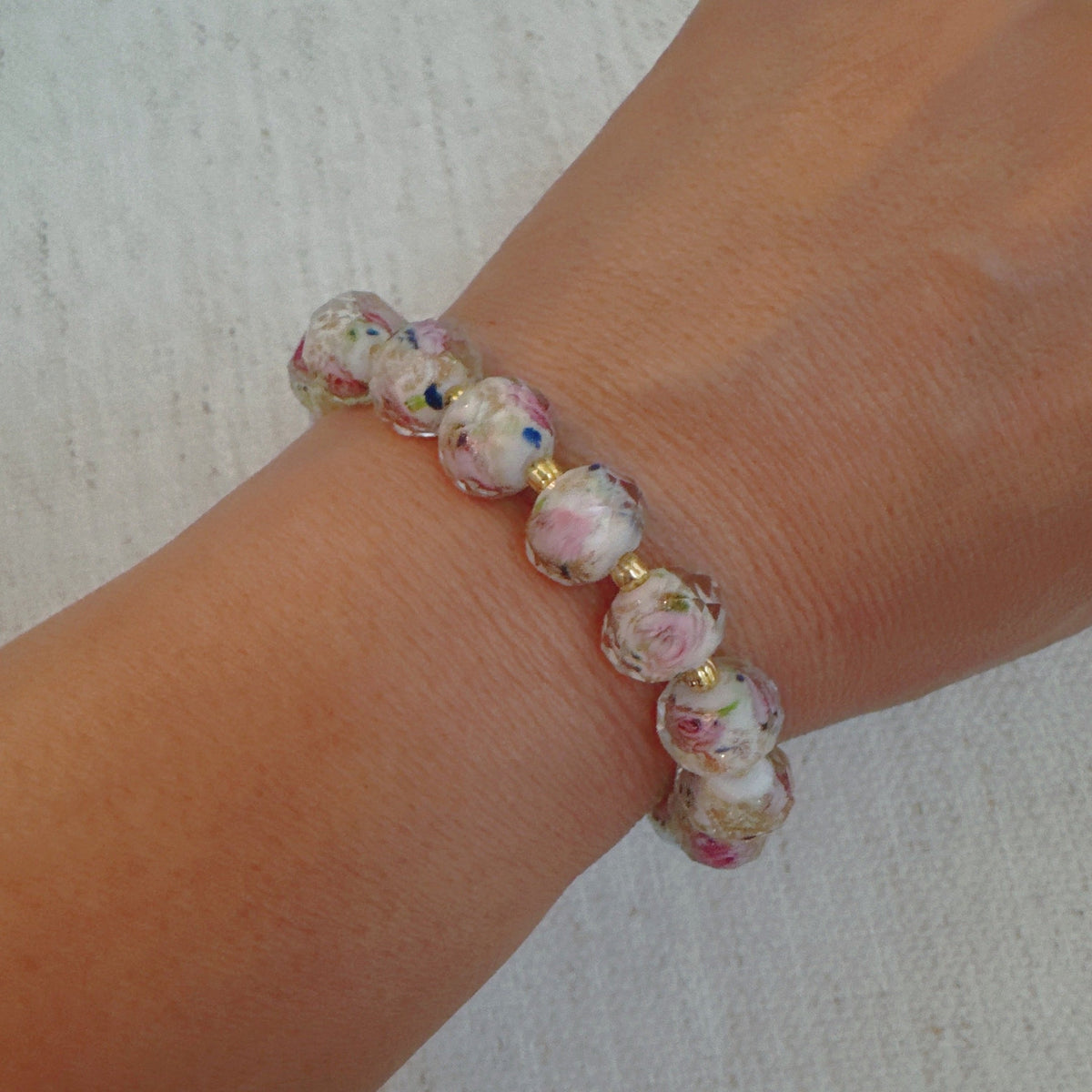 Vintage Rose Glass Bead Stretch Bracelet – Elegant, Stackable & Versatile