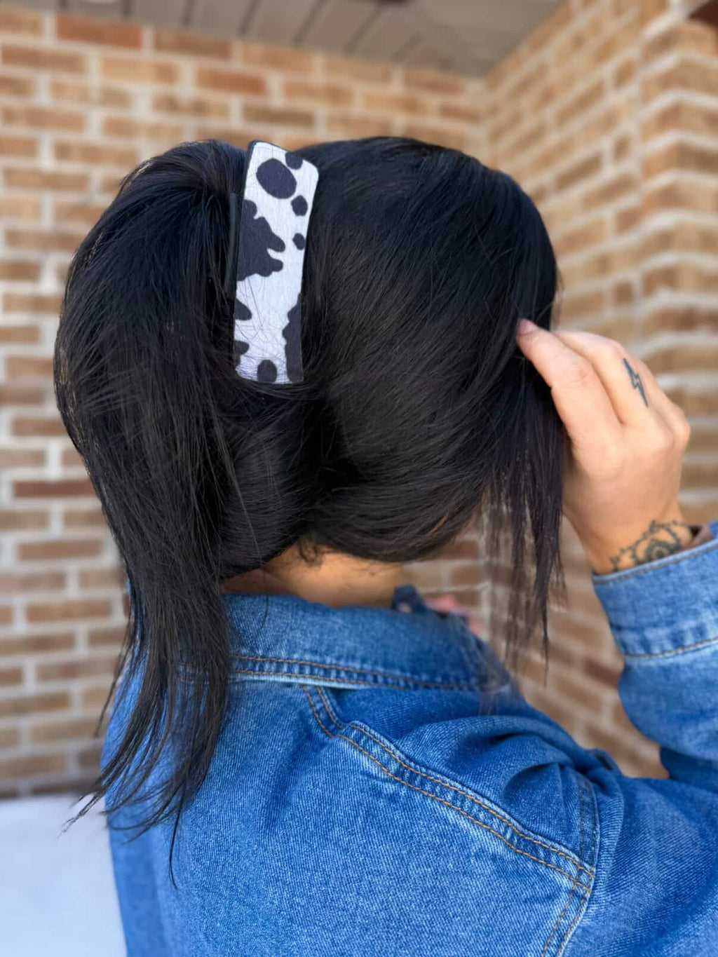 Willow Clothing Co. Accessory