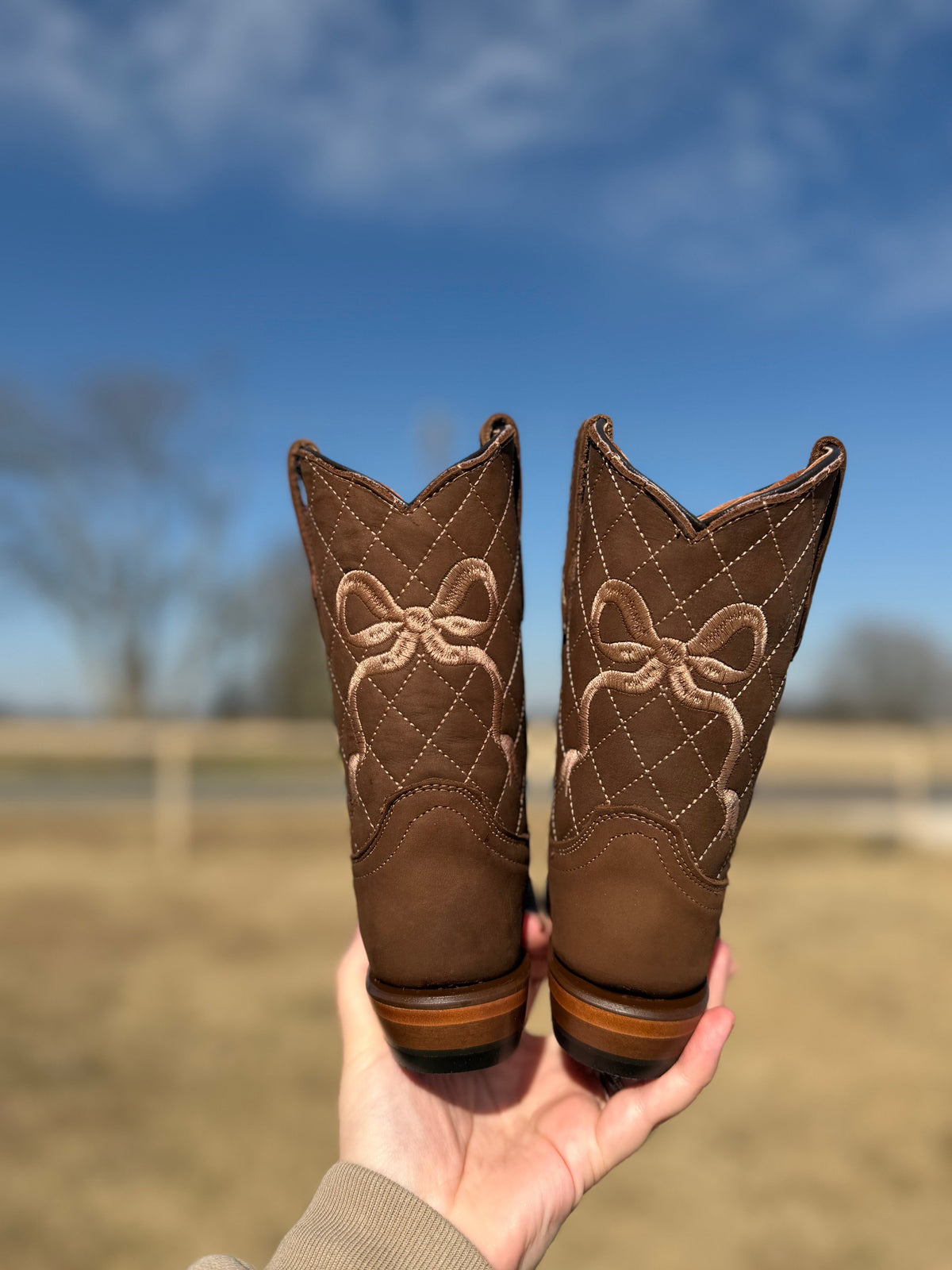 Brown Bow Tanner Mark Boots