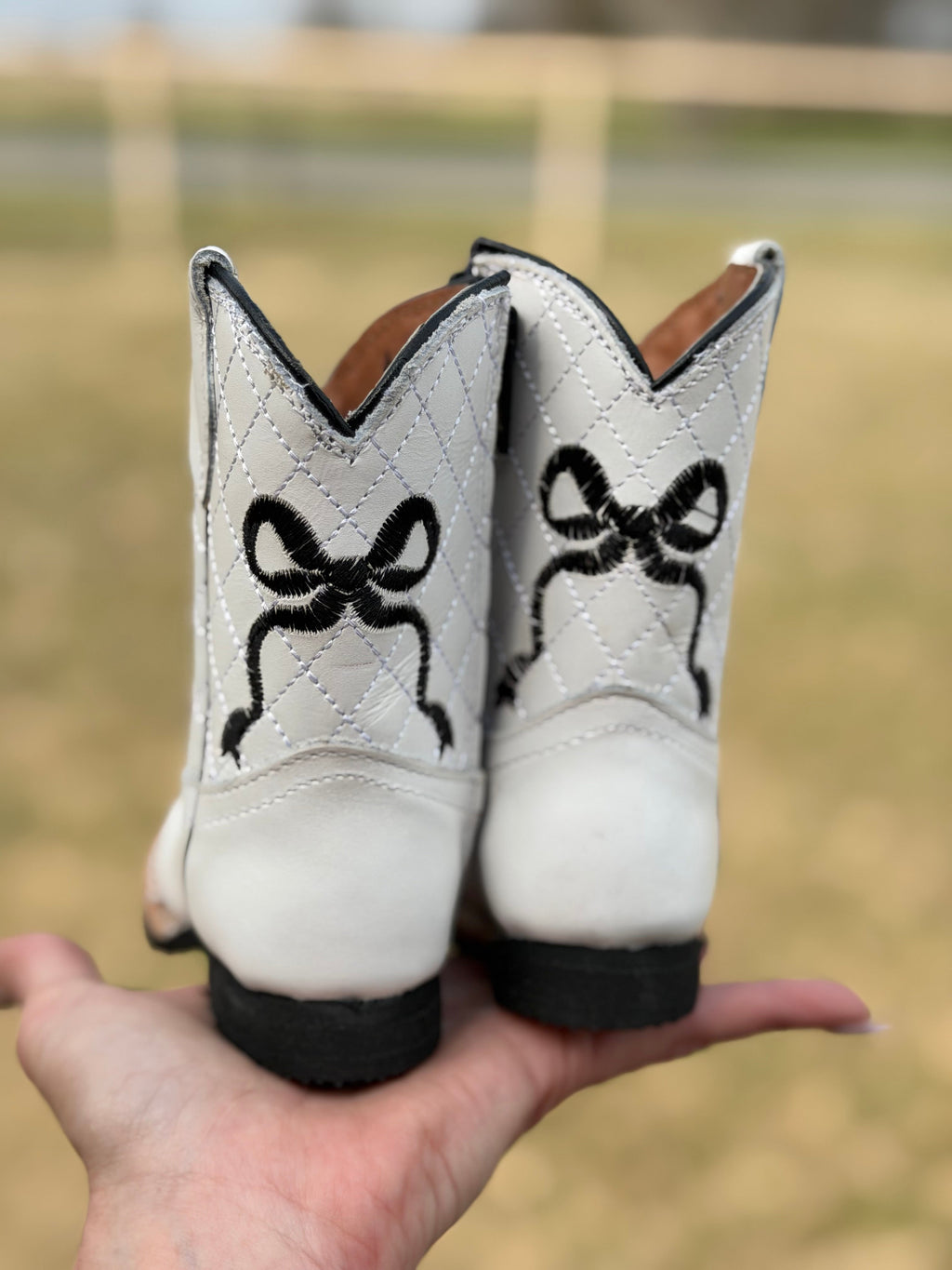 White Bow Tanner Mark Boots