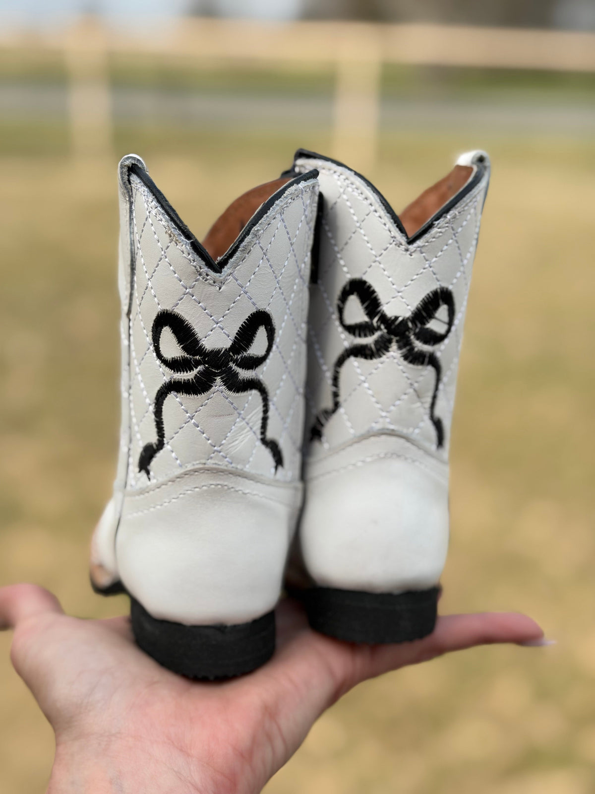 White Bow Tanner Mark Boots