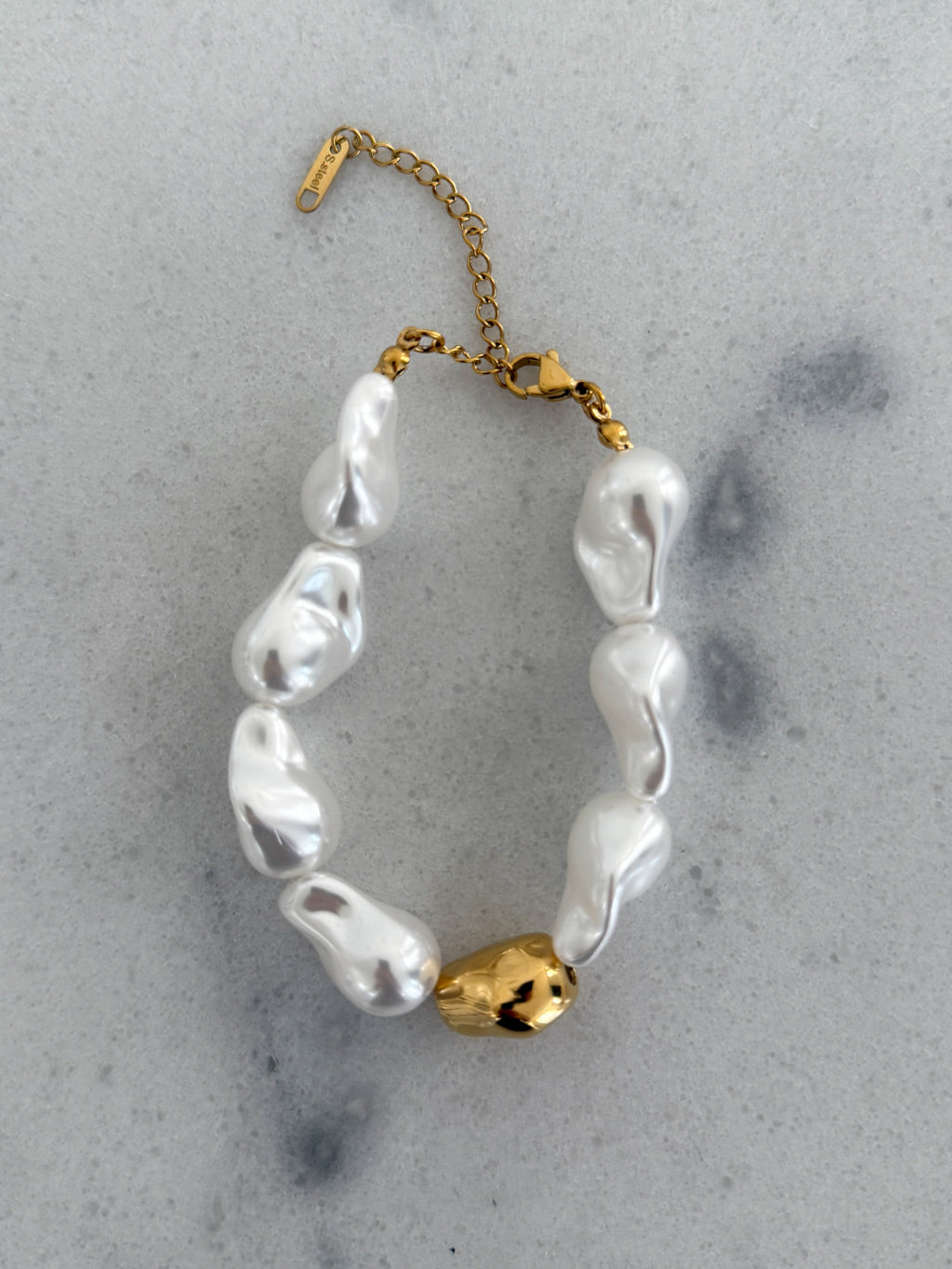 SOPHIA BRACELET