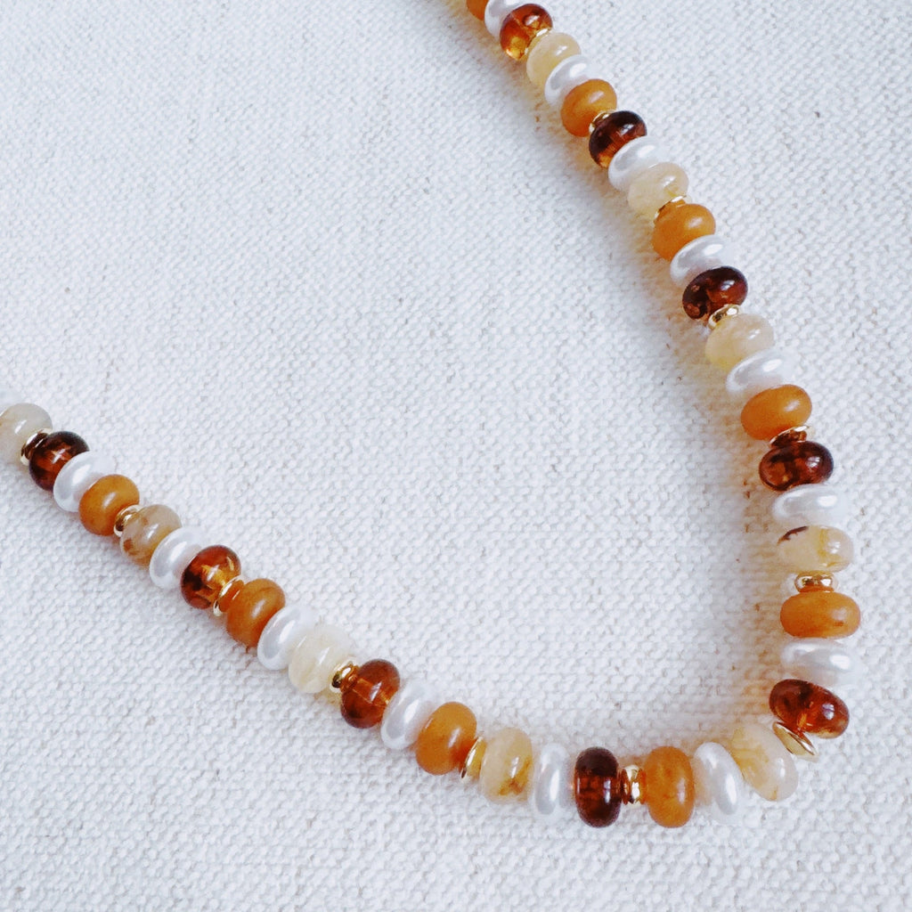 Golden Earth Gem Beaded Necklace – Warm-Toned Beads with Natural Elegance