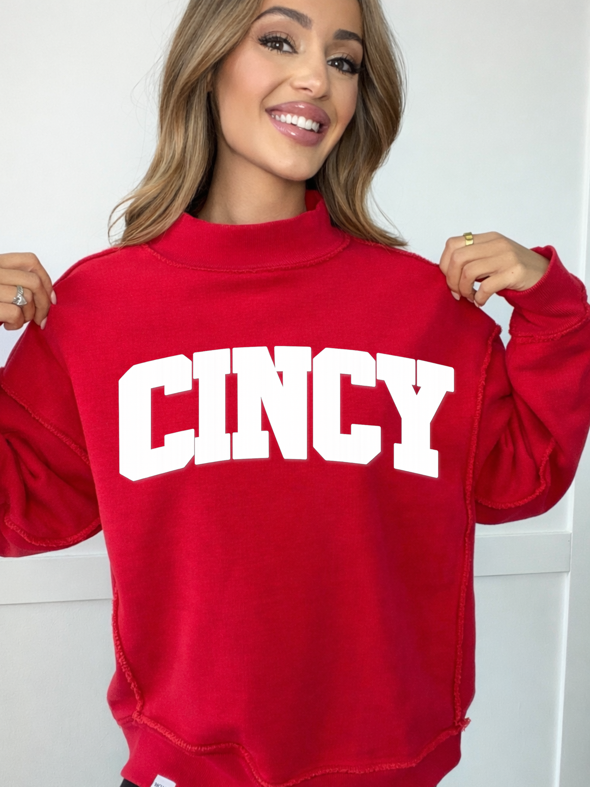 Tilly CINCY Reversible Oversized Mockneck Crew