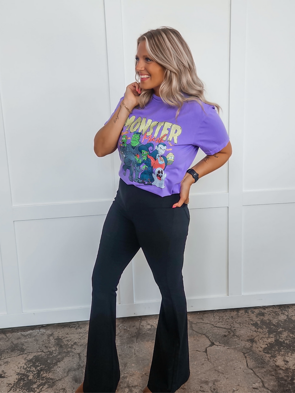 Spooky Flare Bundle (1 Fiona Flare + 1 Surprise Spooky Shirt)