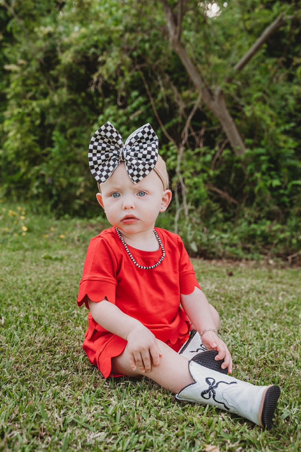 Rosie Red Scalloped Set