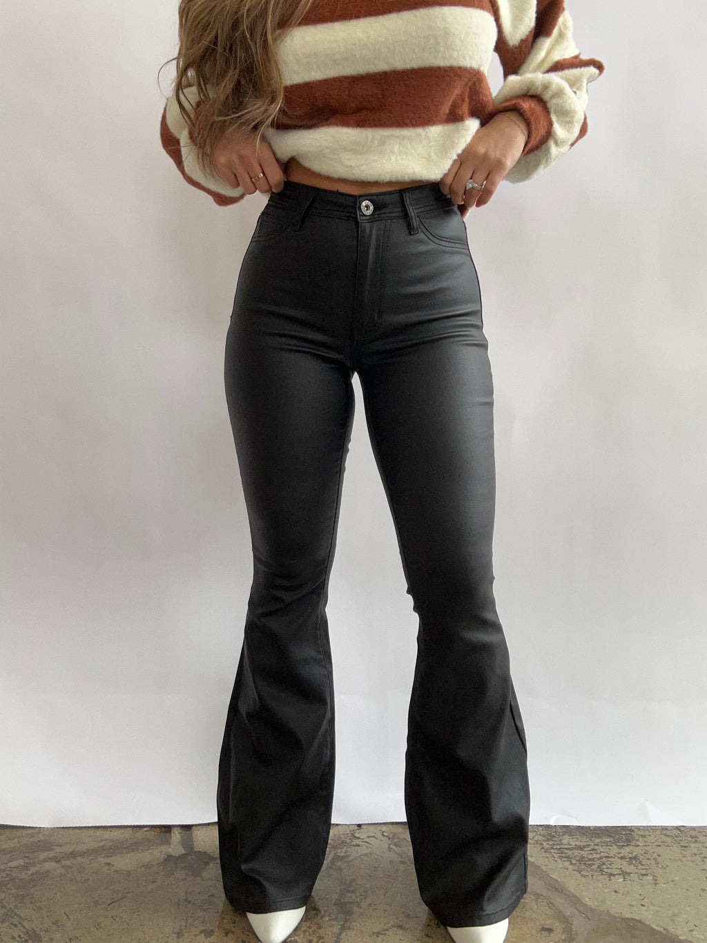 North Pole Mom Flare Bundle - (1 Fiona Flare + 1 North Pole Mom Crewneck)