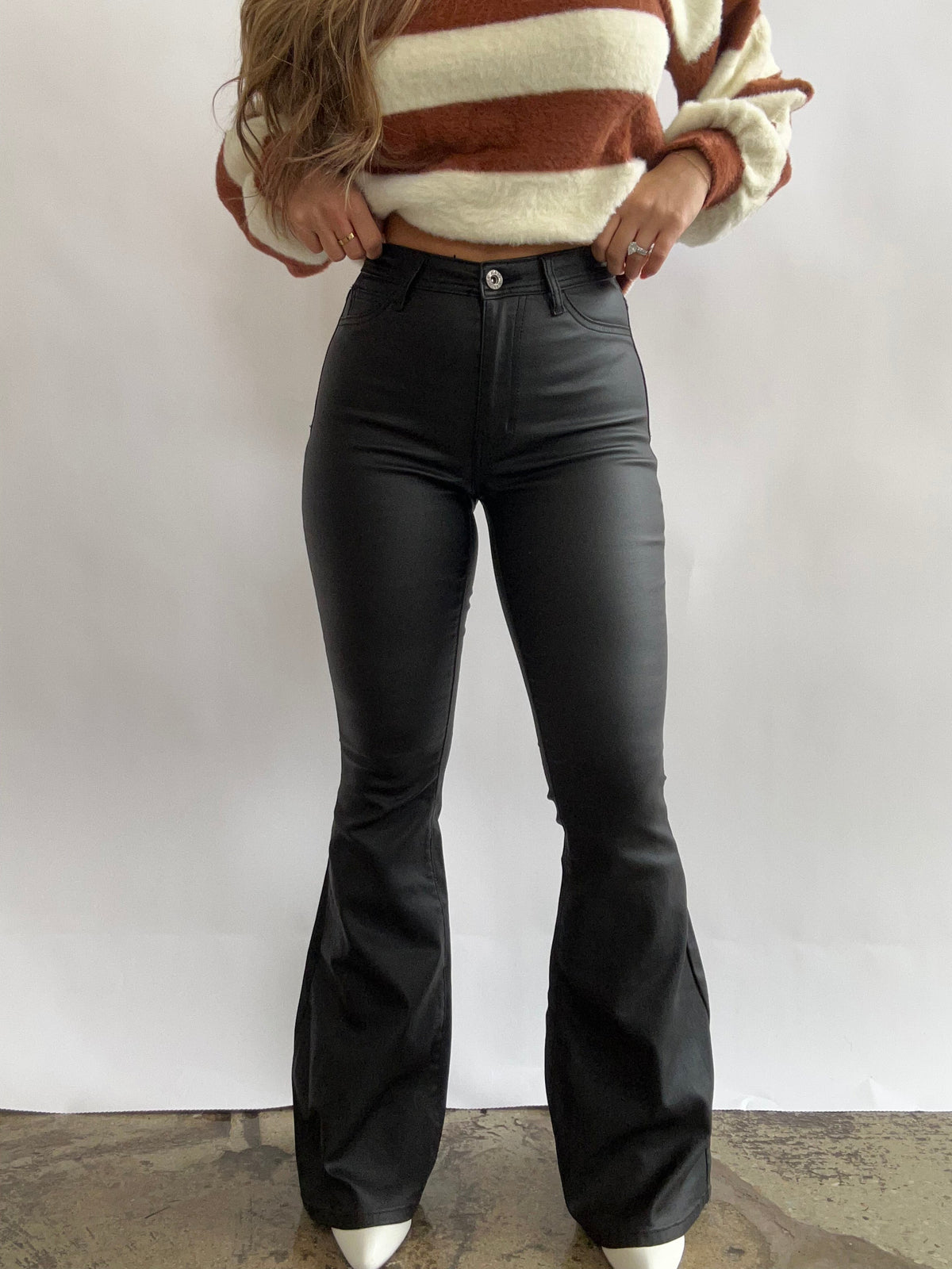 North Pole Mom Flare Bundle - (1 Fiona Flare + 1 North Pole Mom Crewneck)