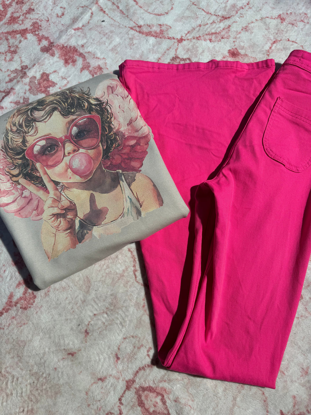 The Heartbreaker Flare Bundle (1 Flare + 1 Valentine Day Crewneck)