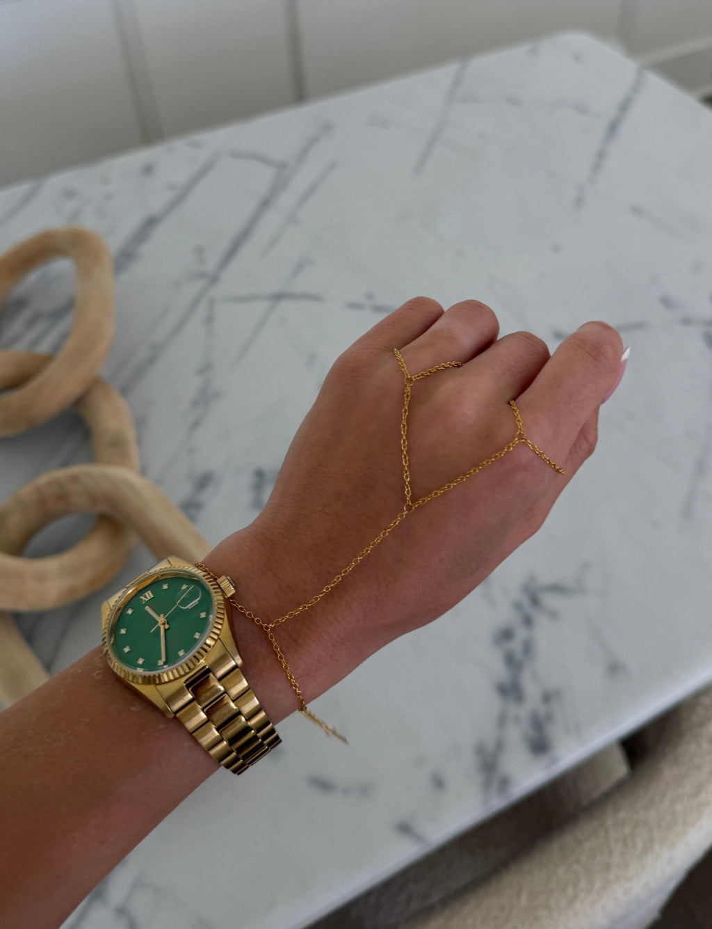 DOUBLE HAND CHAIN
