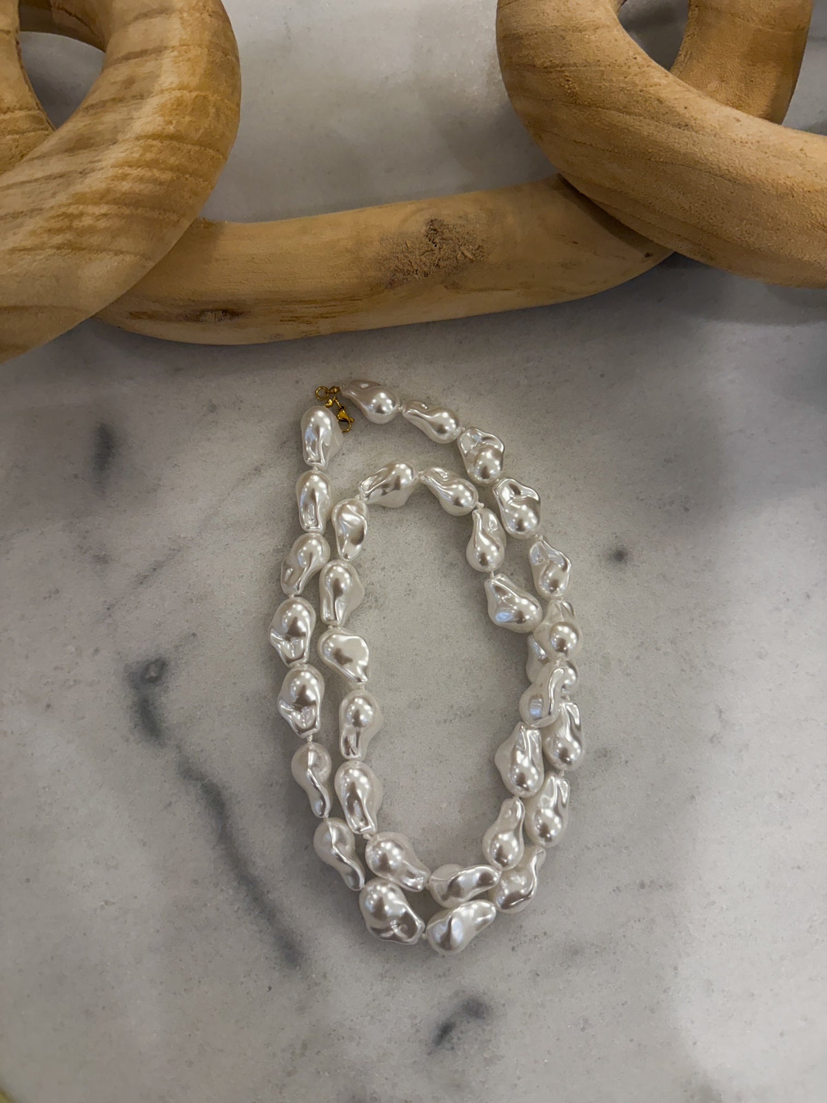 JULIA NECKLACE