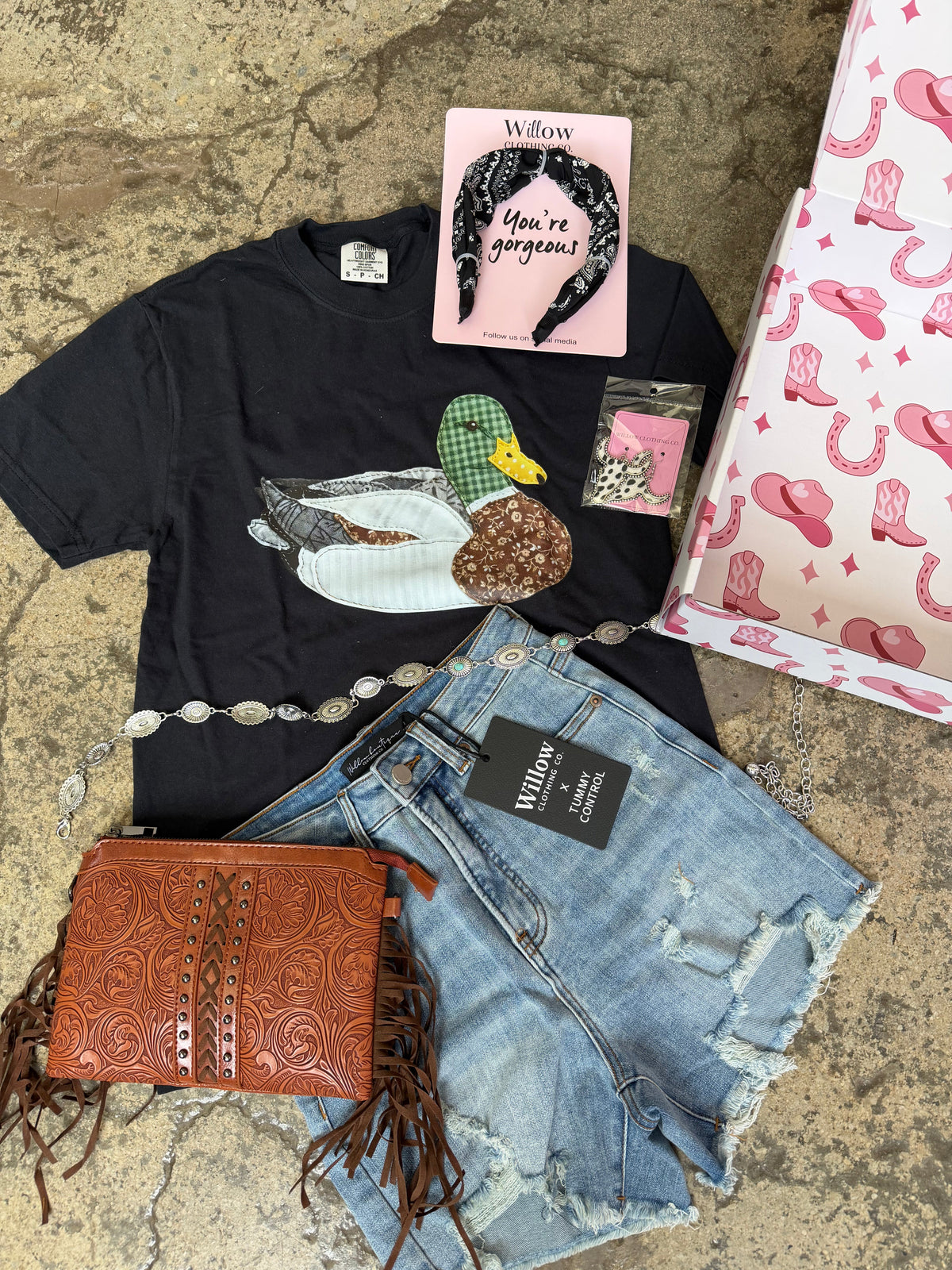 Willow Clothing Co. Country Concert Box