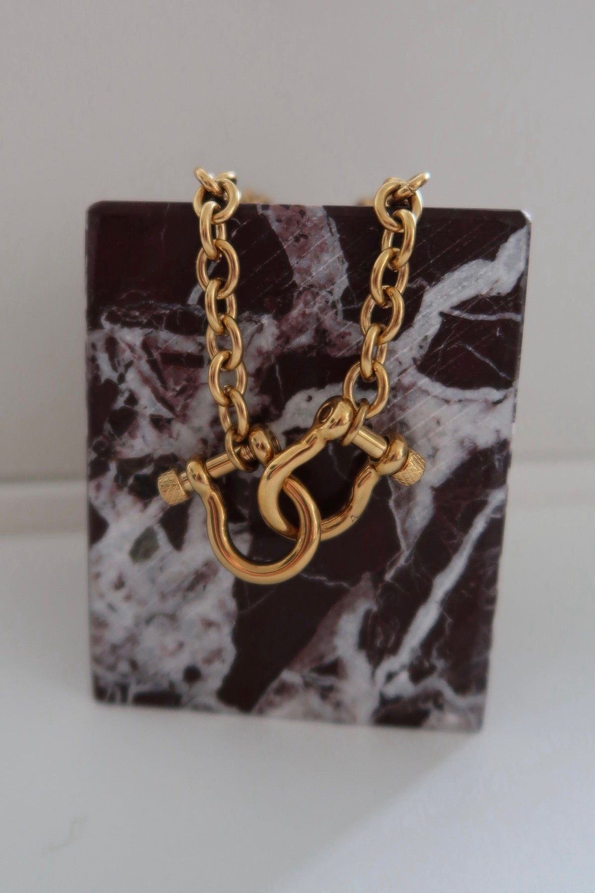 CLEO NECKLACE
