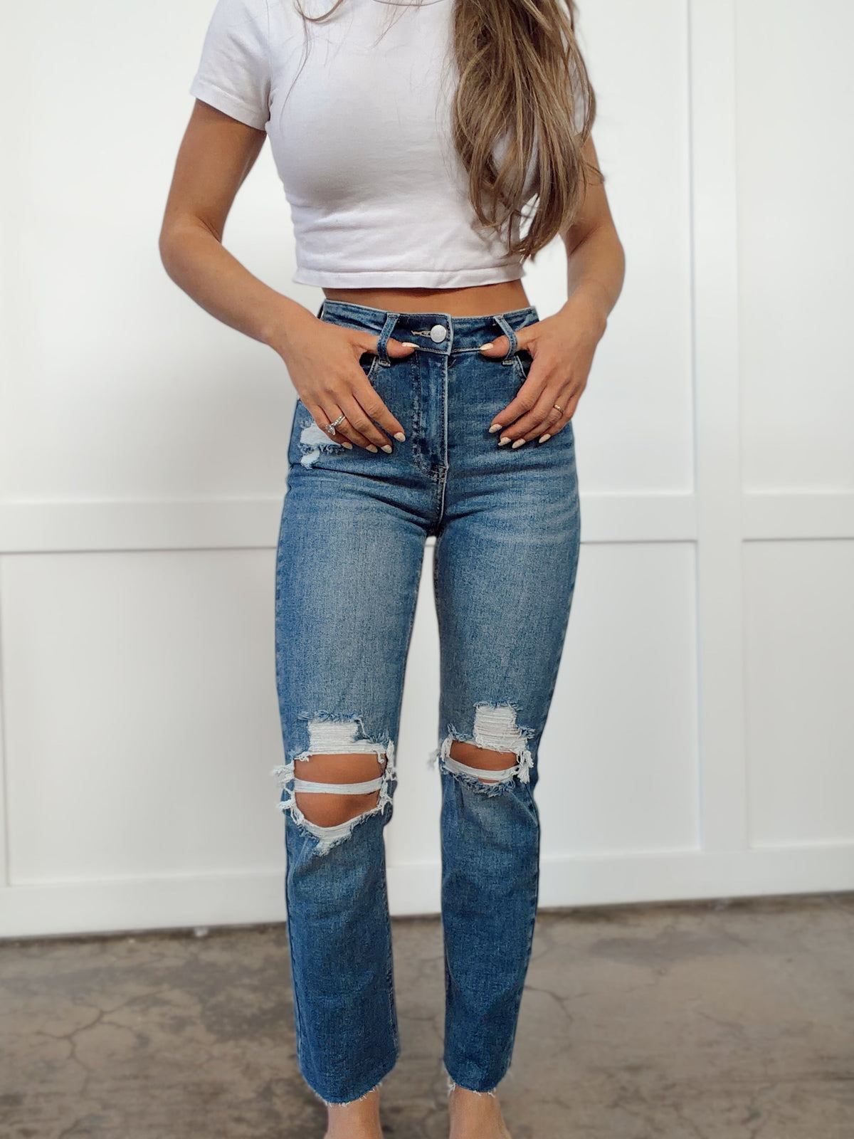 Annie High Rise Crop Straight Jeans