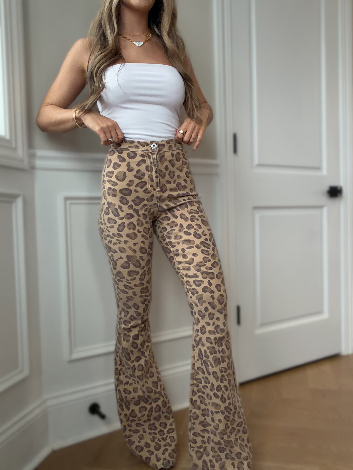 Fiona High Waisted Bell Bottom Flare Jeans - Light Brown Leopard