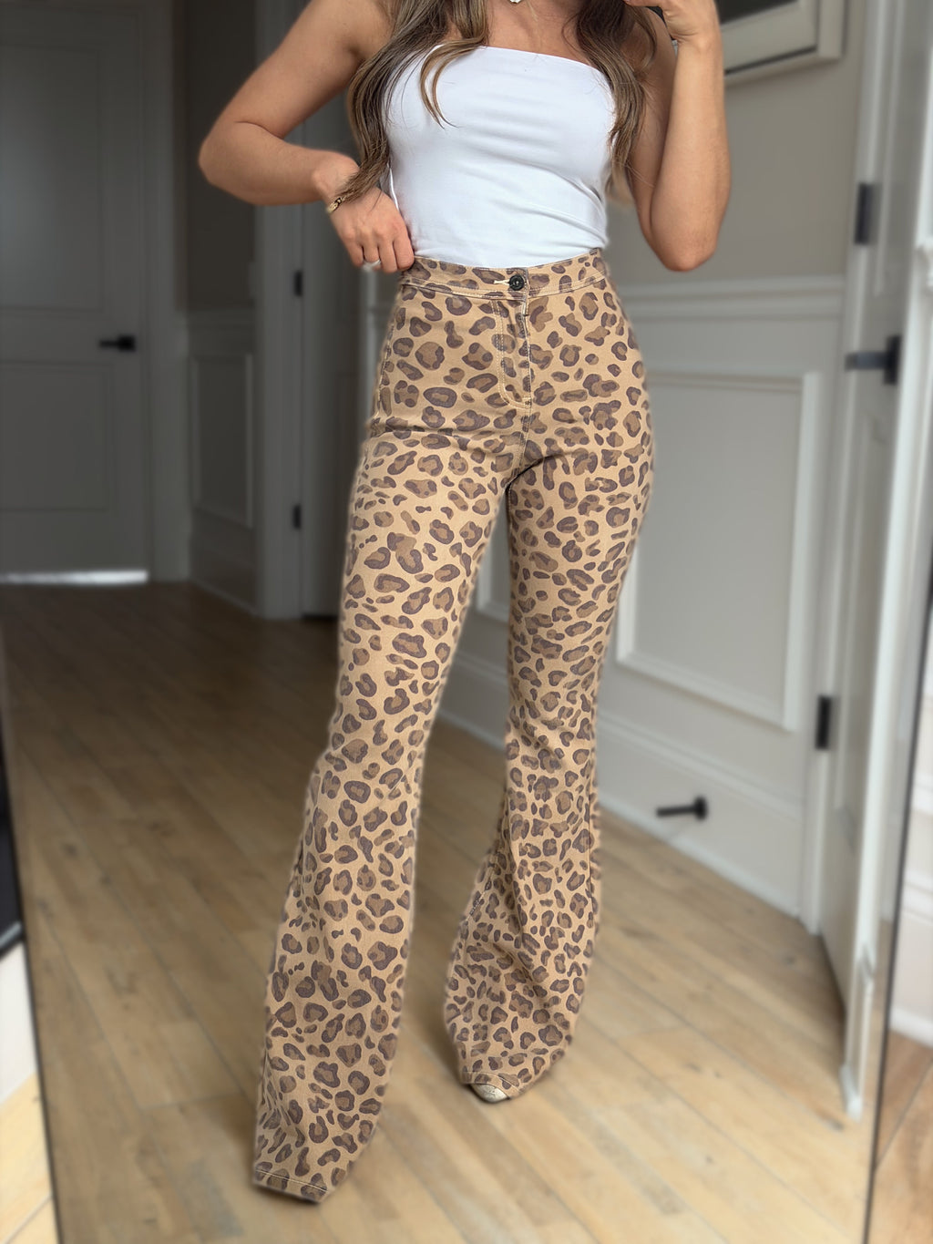 Fiona High Waisted Bell Bottom Flare Jeans - Light Brown Leopard