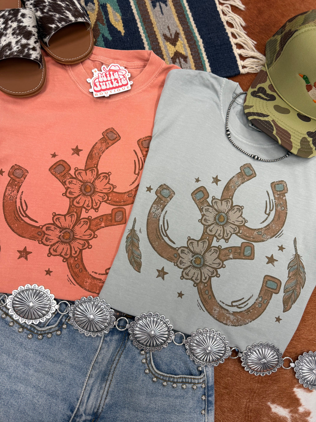 Floral Horseshoe Graphic Tee - Bay